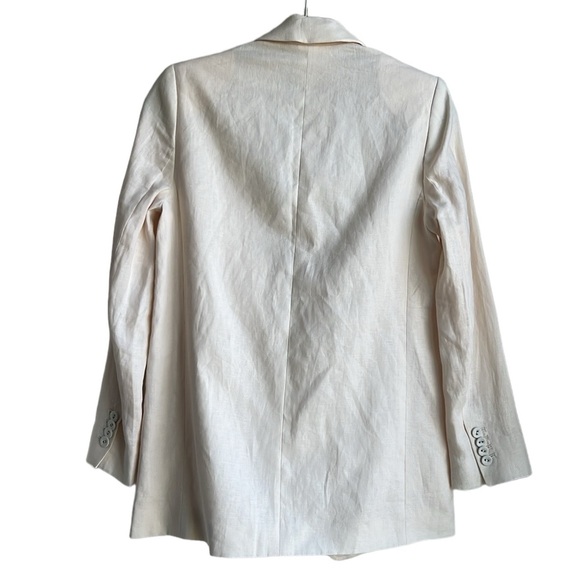 Everlane The Linen Oversized Blazer in Canvas - Picture 4 of 16